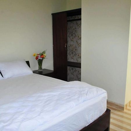 Tung Huong Hotel Duong Dong Exterior foto