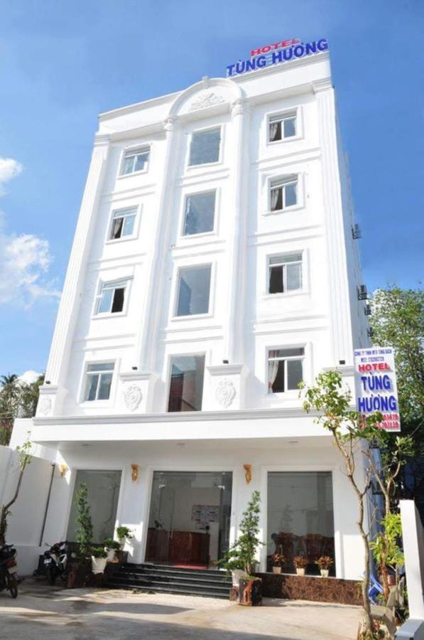 Tung Huong Hotel Duong Dong Exterior foto