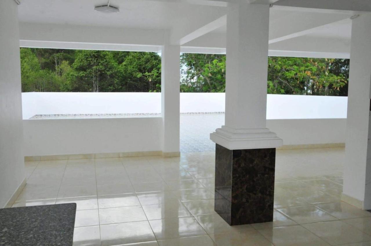 Tung Huong Hotel Duong Dong Exterior foto