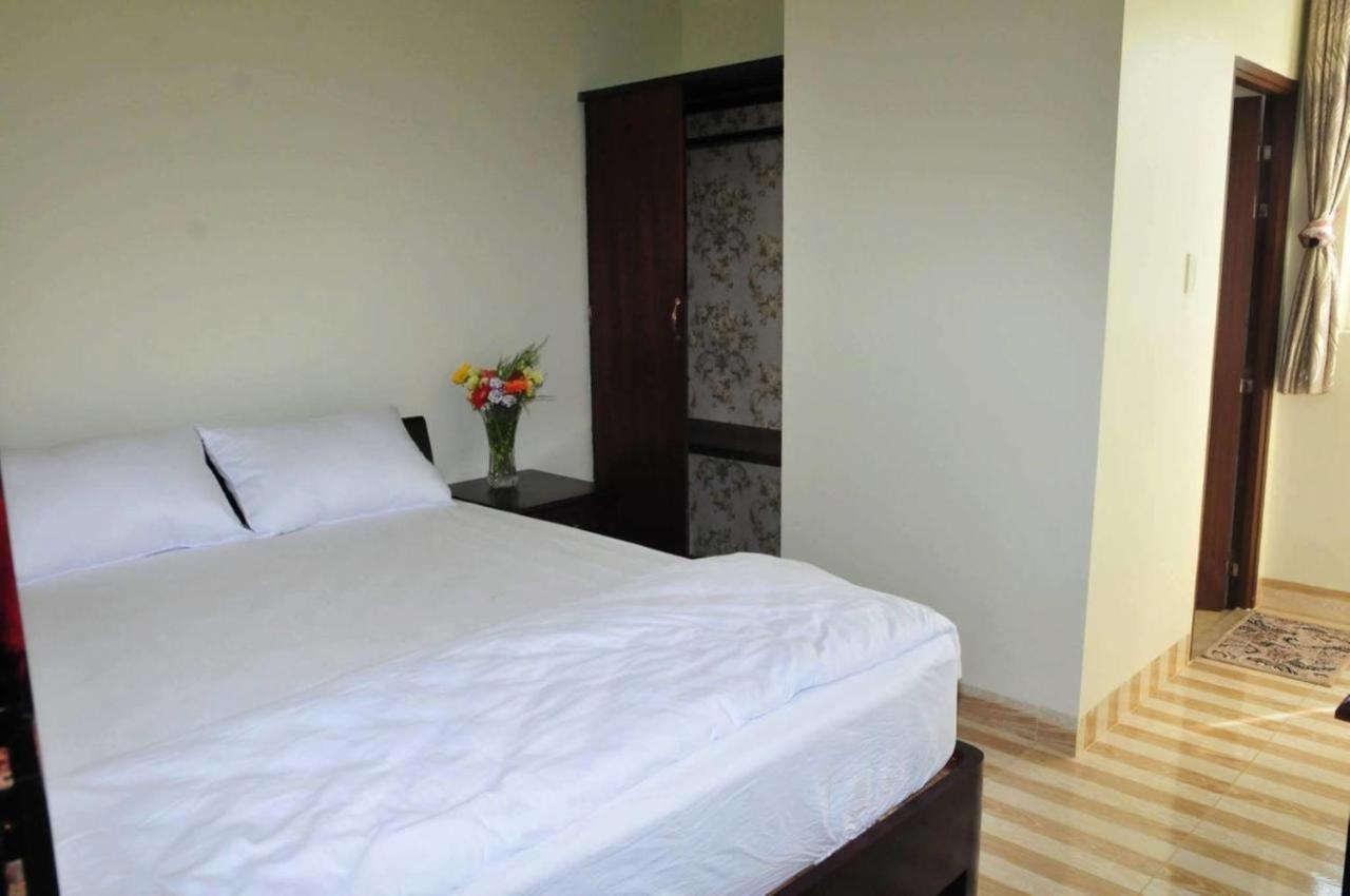 Tung Huong Hotel Duong Dong Exterior foto