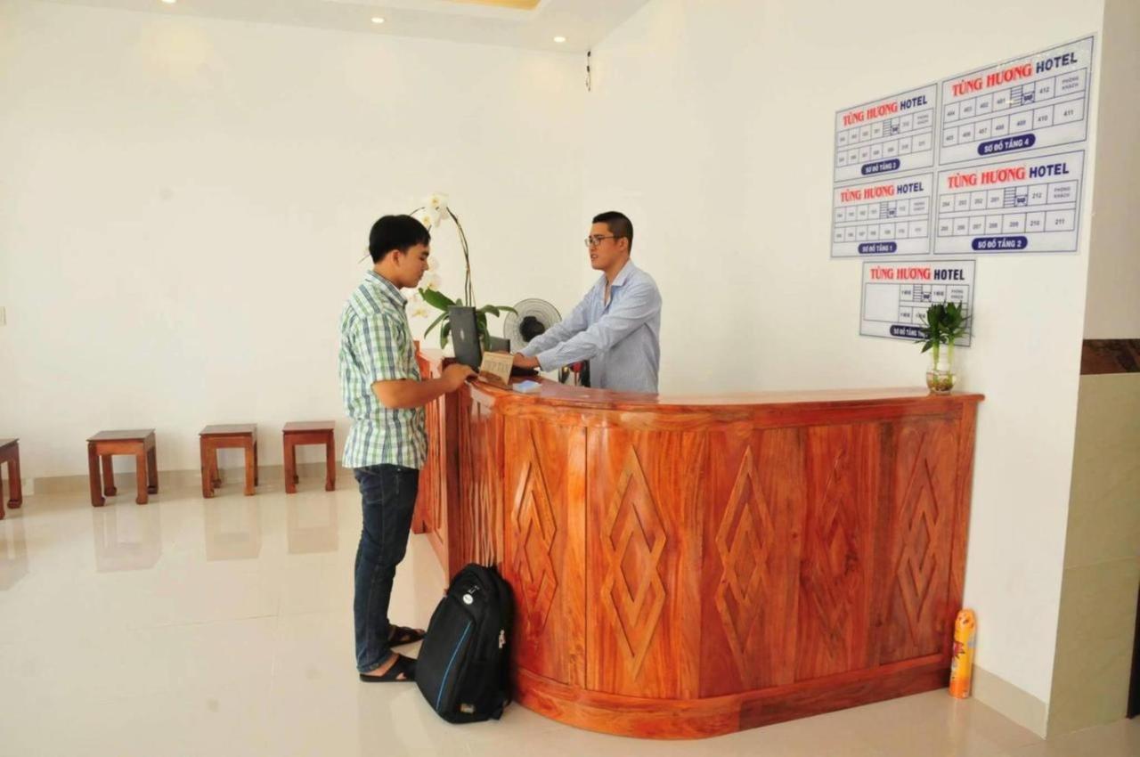Tung Huong Hotel Duong Dong Exterior foto