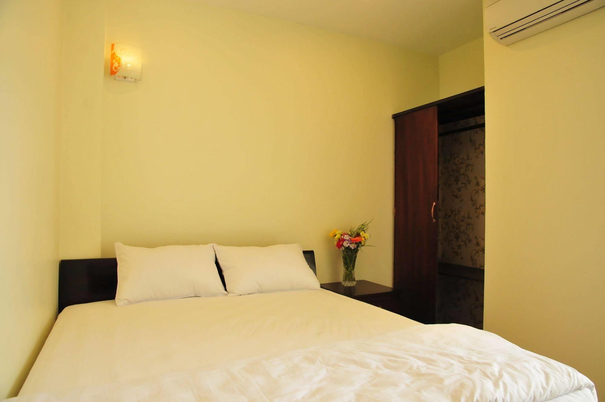 Tung Huong Hotel Duong Dong Exterior foto